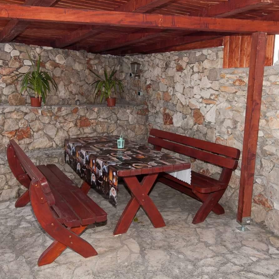 Ruza Dugi Otok Apartman *